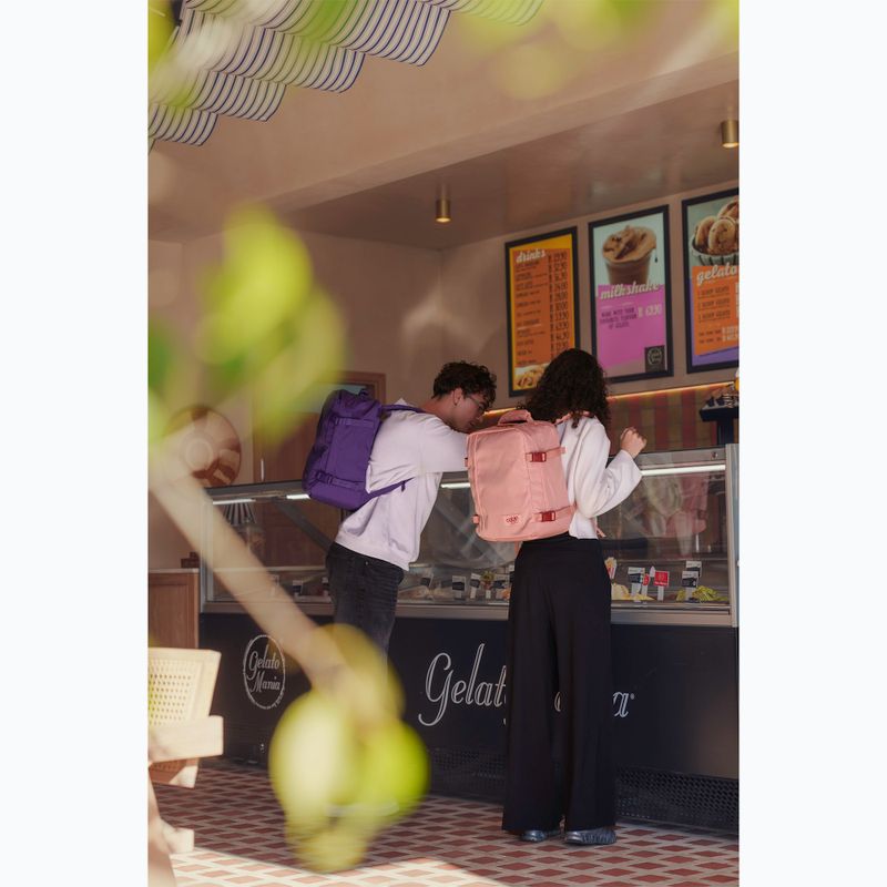 Túrahátizsák CabinZero Classic 44 l lavender dream 17