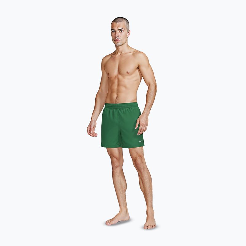 Férfi úszóshortok Nike Essential 5" Volley malachite 2