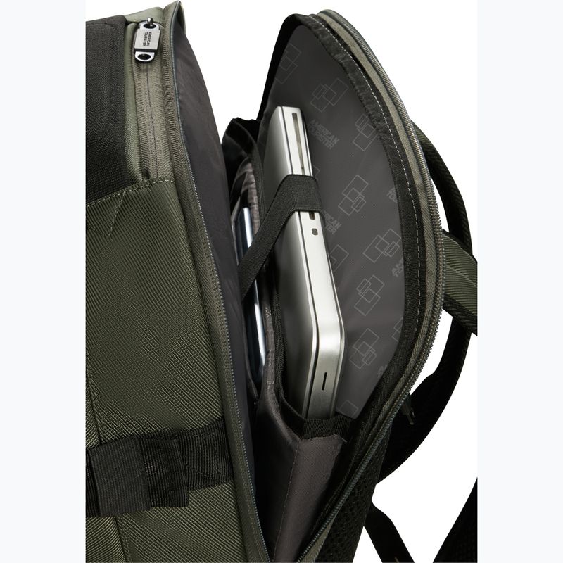 American Tourister Urban Track Laptop hátizsák 15.6" 29 l sötét khaki színben 6