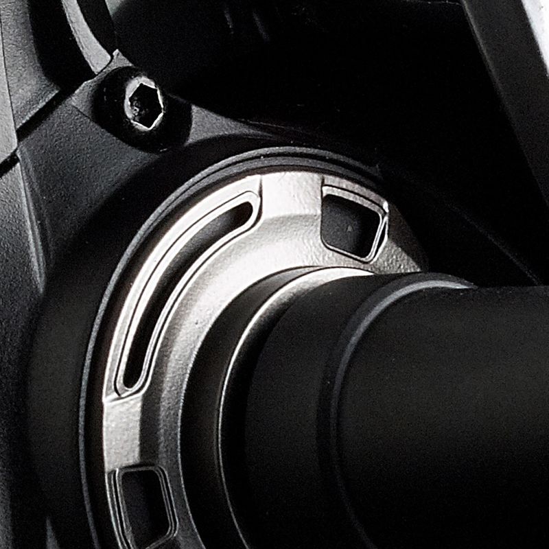 Savage Gear SG4 spinning orsó fekete 74726 8