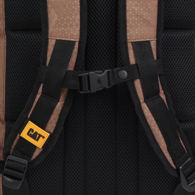 Városi hátizsák Caterpillar Barry Backpack 31 l brown sugar streamline 8