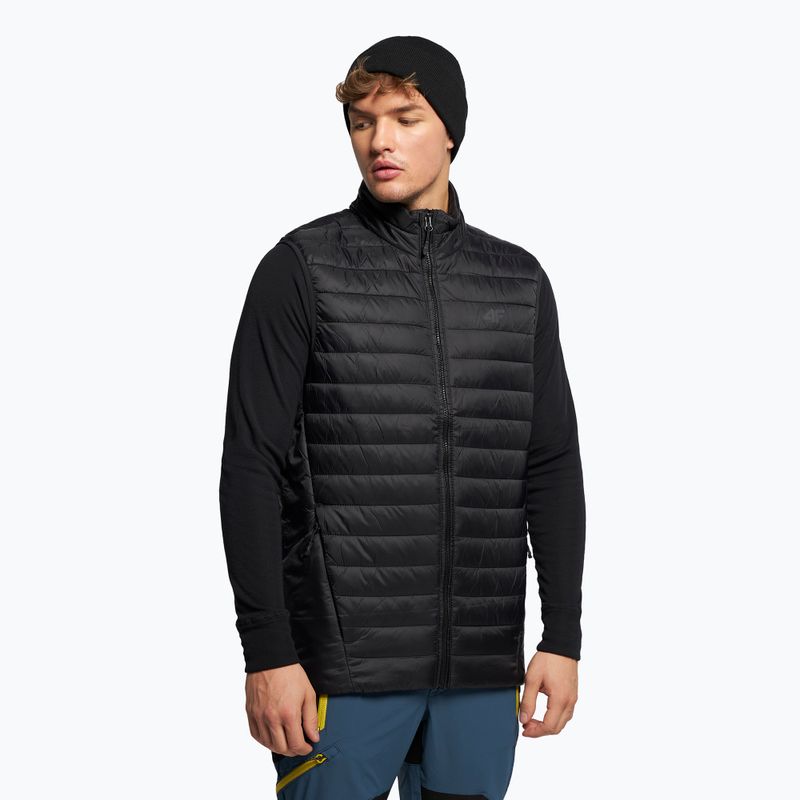 Férfi 4F trekking mellény fekete H4Z22-KUMP001