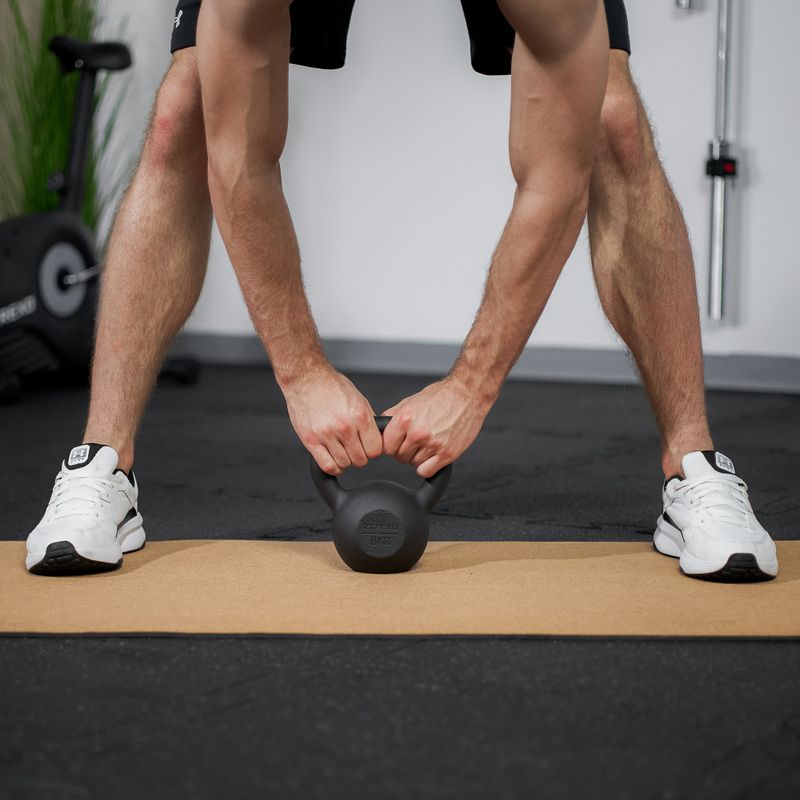 TREXO 8kg fekete öntöttvas kettlebell 4
