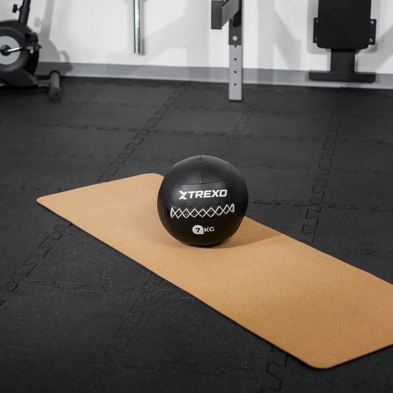 XTREXO falilabda 7 kg fekete 7