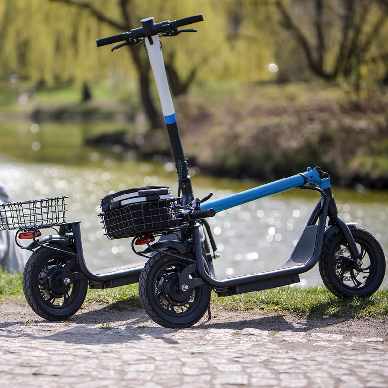 Frugal Touring 2.0 elektromos robogó fekete Z12 6