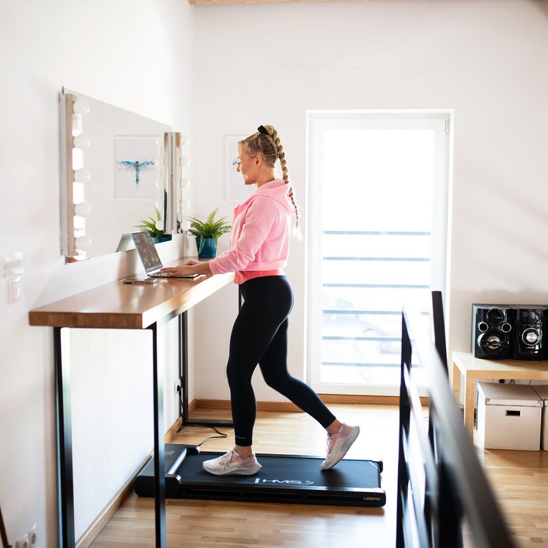 HMS LOOP10 fekete elektromos futópad 7