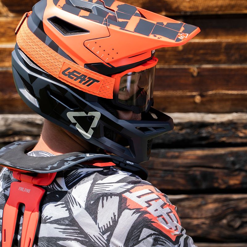 Leatt MTB 4.0 Gravity V22 kerékpáros sisak narancs/fekete 1022070512 9