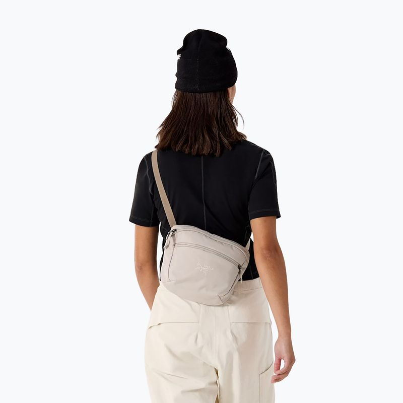 Tasak Arcteryx Mantis 2 2,5 l rune 3
