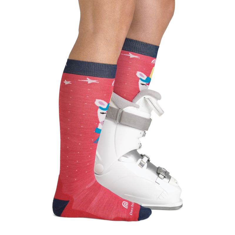 Gyerek sízokni Darn Tough Magic Mountain OTC Midweight with Cushion w/ Padded Shin raspberry 4