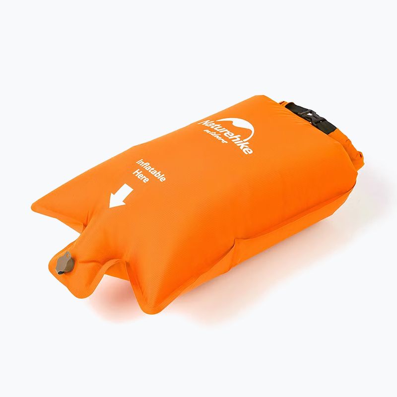 Zsákt pumpafunkcióval Naturehike Inflatable orange 2