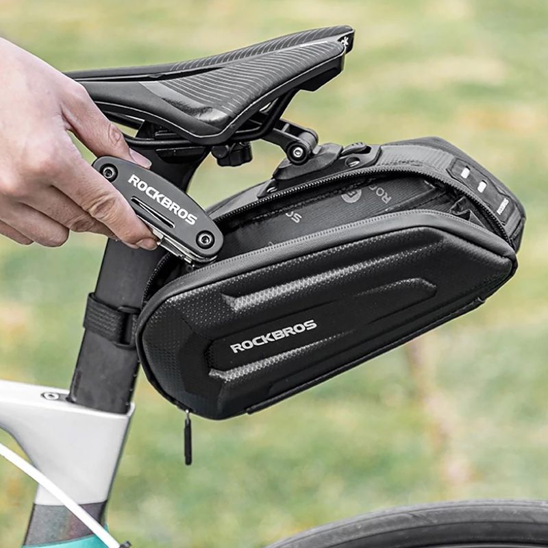 Nyereg alatti kerékpáros táska Rockbros B69 Bike Saddle Bag black 6