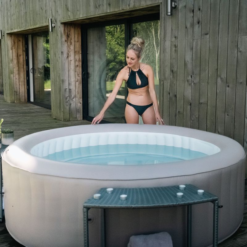 MSpa Urban Bristol mokka 6 személyes pezsgőfürdő 23