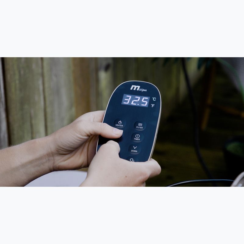 Medence hidromasszázsal MSpa Urban Bristol mokka 6 személyes 27