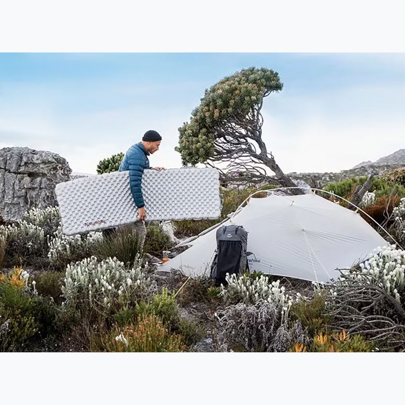 Naturehike Tuye R matrac 5.8 carbon silver 2