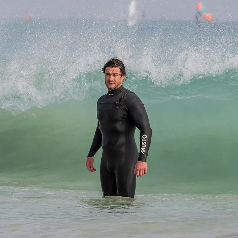 Férfi úszóruha Musto Flexlite Dynamic 3/2 mm Shorty dark grey 17