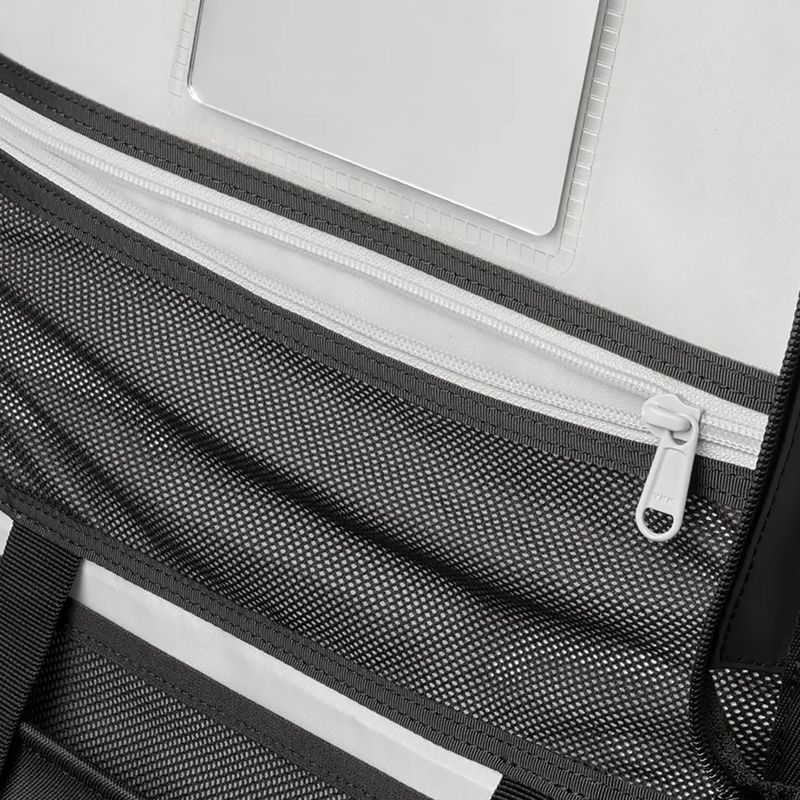 Kozmetikai táska Musto Washbag black 6