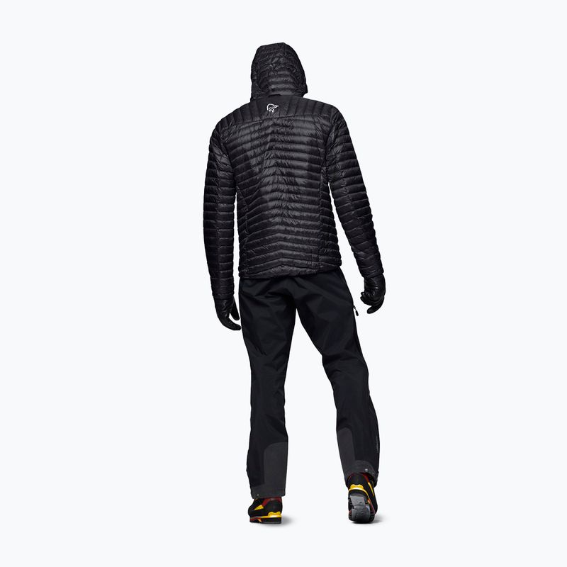 Férfi pehelykabát Norrona Trollveggen Down800 Super Light Hood Caviar Black 3