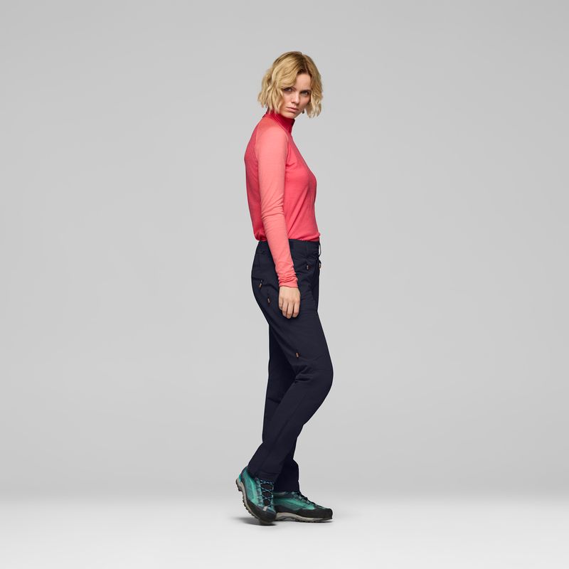 Női túranadrág Norrona Femund Flex1 caviar black 4