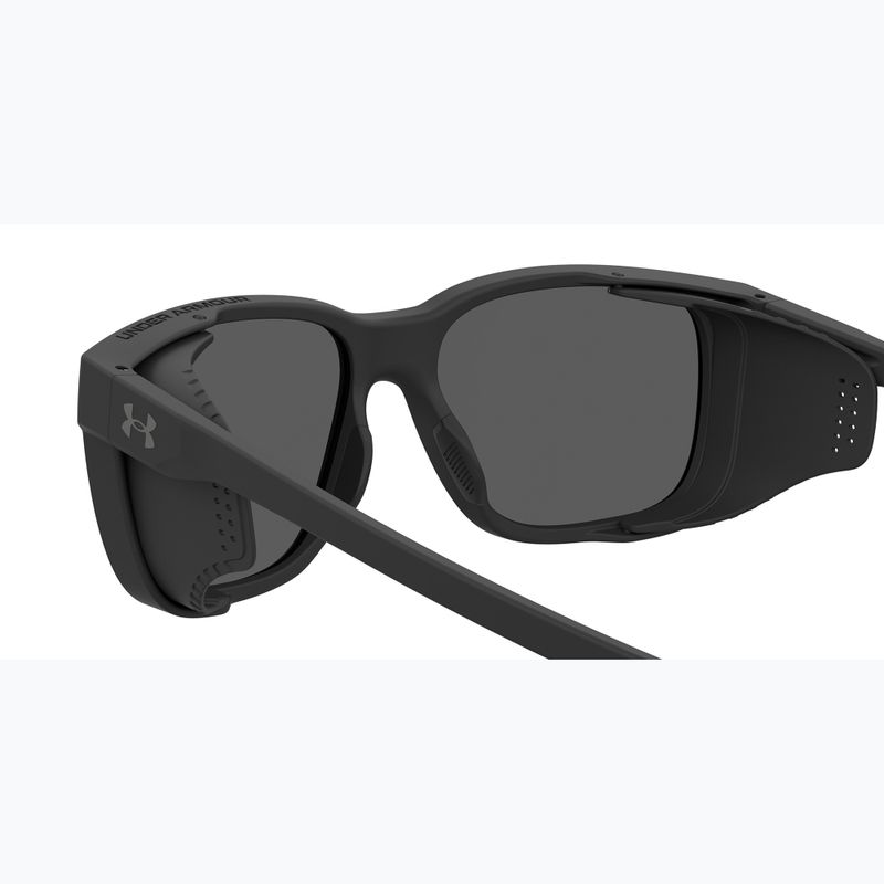 Férfi Under Armour Glacial matt fekete/szürkéskék tükör ezüst polarizált napszemüveg o 6