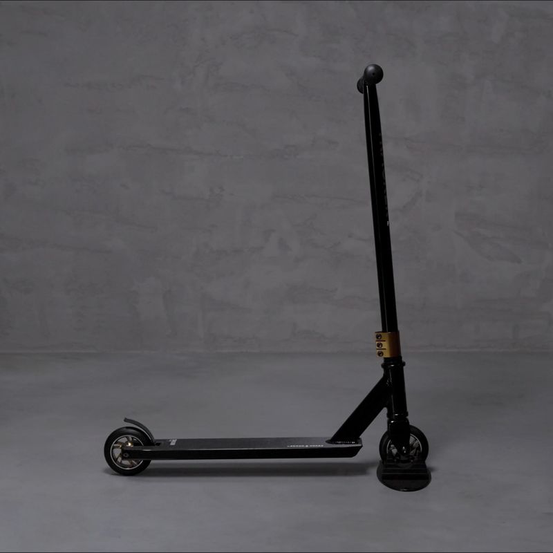 Meteor Tracker Pro freestyle roller fekete/arany 22541 10