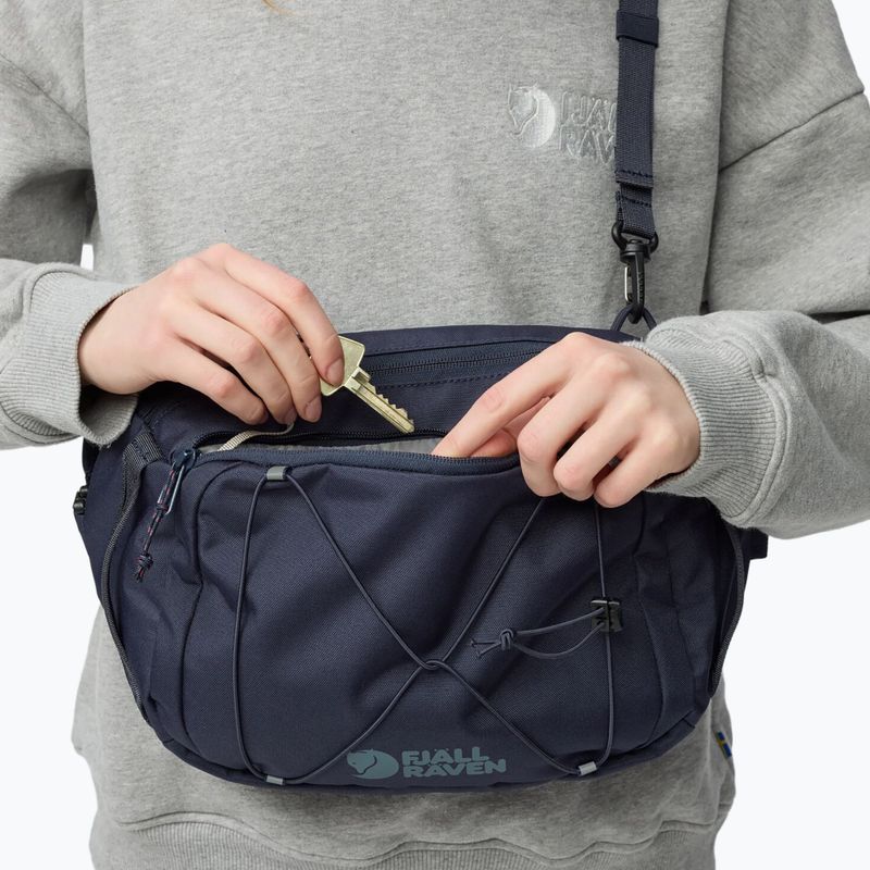 Városi hátizsák Fjällräven Skule Sling 6 l navy 8