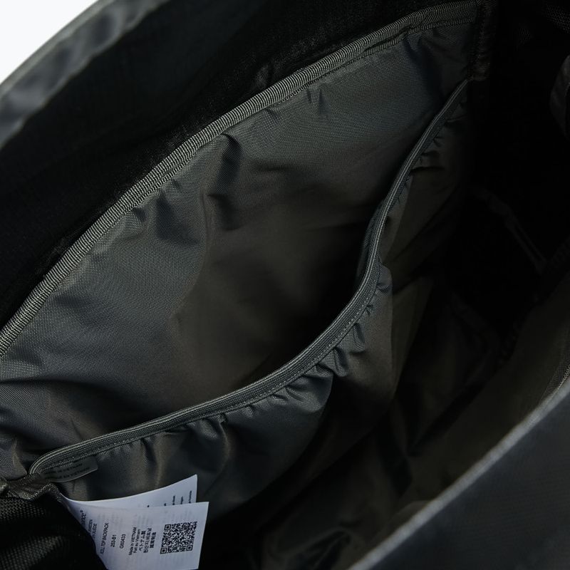 Peak Performance Roll Top hátizsák 21,5 l black 4