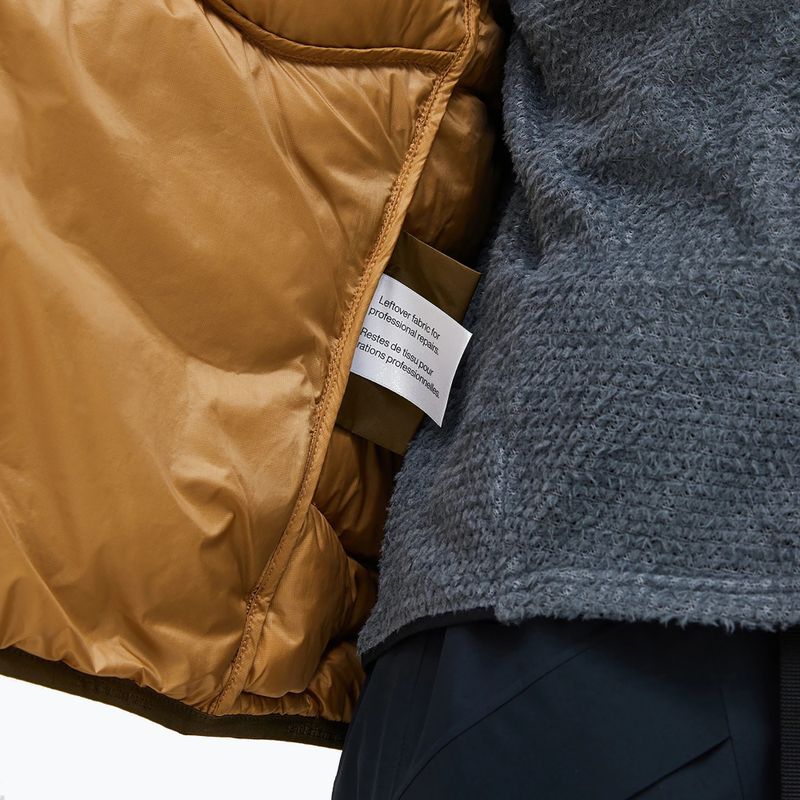 Női pehelydzseki Peak Performance Helium Down Hood meadow moss/sierra sand 5