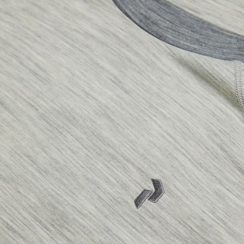 Női hőaktív felső Peak Performance Magic Crew Wool-Blend Baselayer med grey melange 7