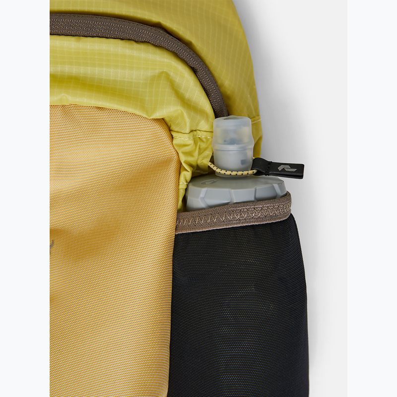 Övtáska Peak Performance Outdoor Slingbag 4,5 l alpine harvest/Icy citrus 4
