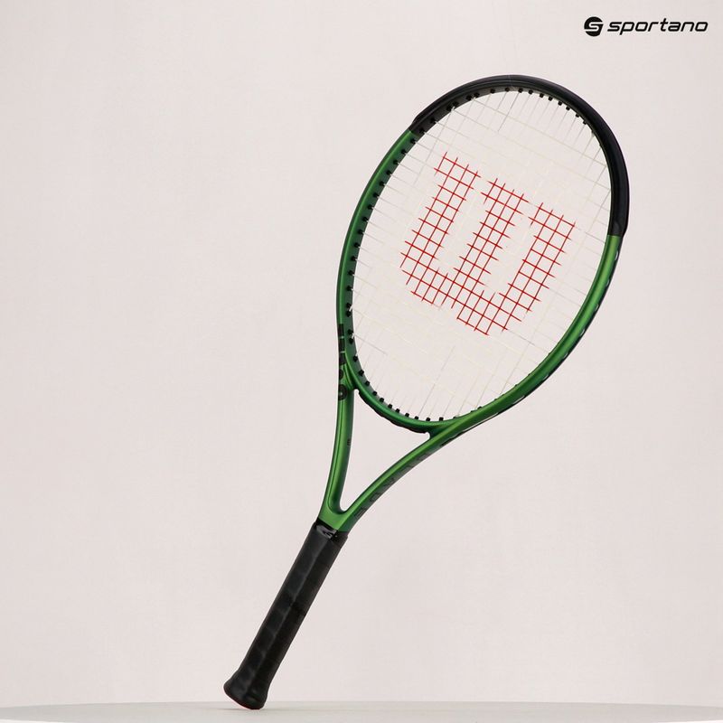 Wilson Blade 26 V8.0 gyermek teniszütő fekete-zöld WR079210U 11