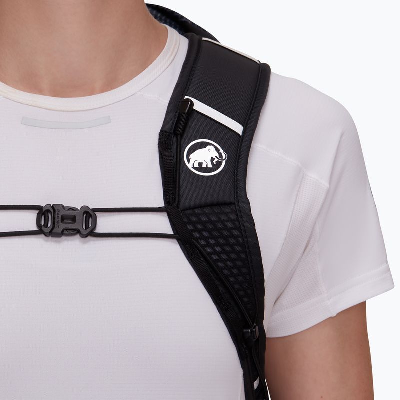 Mammut Trion 28 l marine/black női hegymászó hátizsák 9