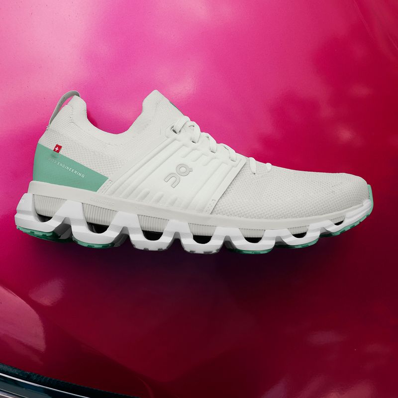 Női futócipő On Cloudswift 3 ivory/creek 13