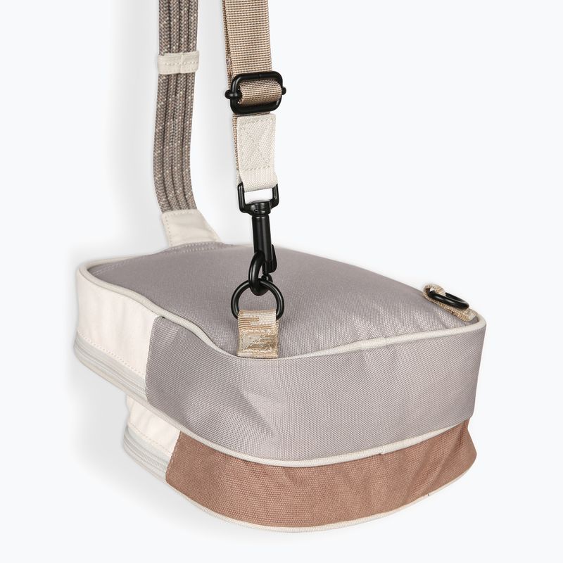 KAVU Pescadero Sling 3 l kavicskő városi hátizsák 3