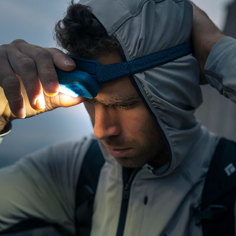 Black Diamond Cosmo 350-R fejlámpa kék BD6206774004ALL1 11