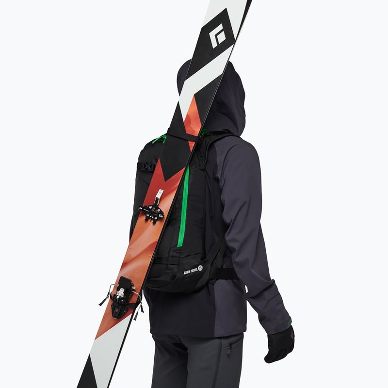 Black Diamond Dawn Patrol 15 fekete ejtőernyős hátizsák 9