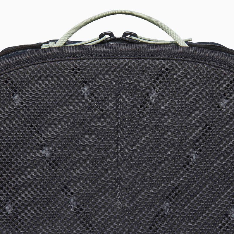 Black Diamond Pursuit 6 l szén / hab zöld vesetáska 6
