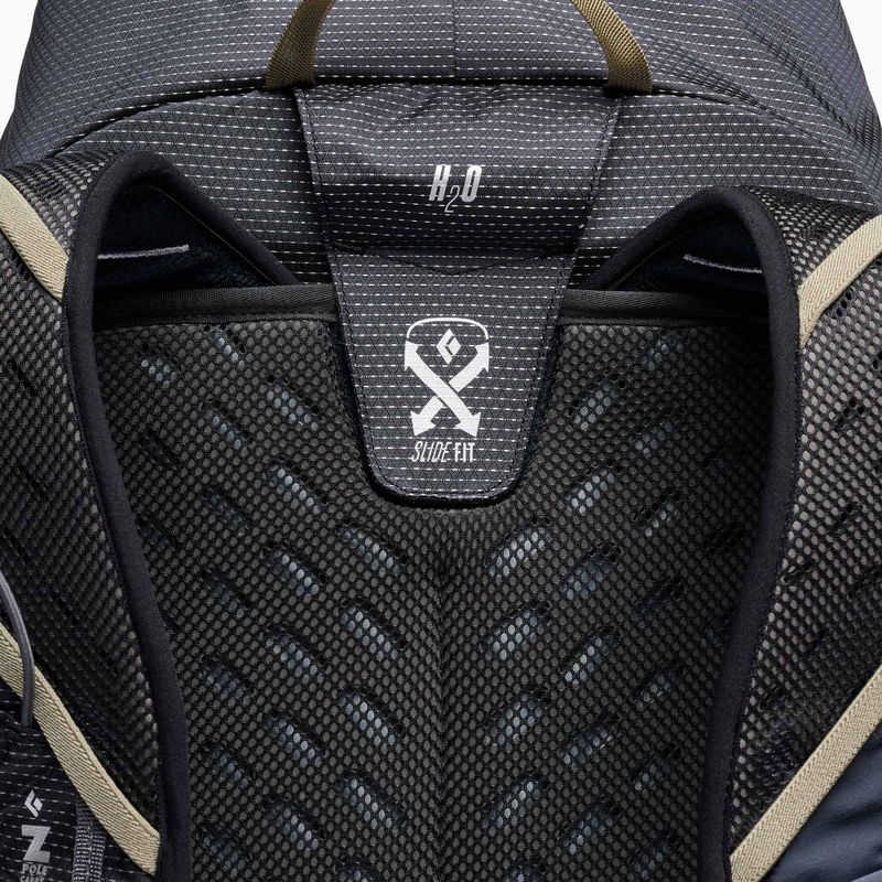 Black Diamond Trail Vista 20 l fekete/karbon hátizsák 3