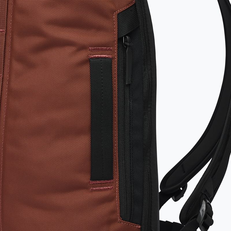 Városi hátizsák Black Diamond Street Creek 30 l RT iron red 3