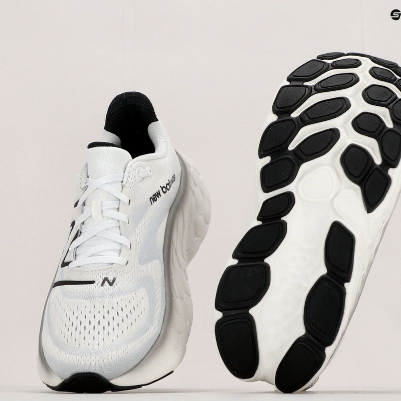 New Balance férfi futócipő WMOREV4 fehér NBMMORCW4 18