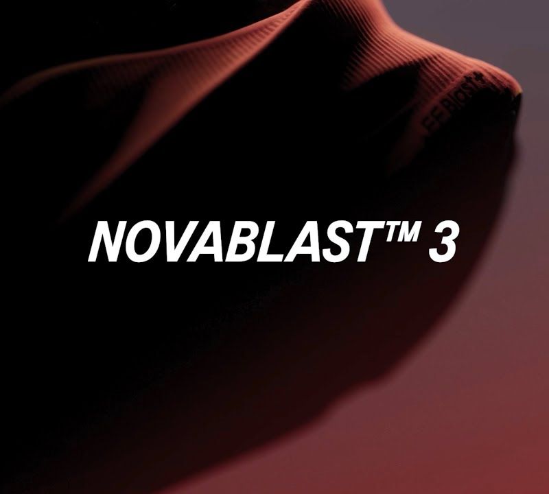 ASICS Novablast 3 padlizsán/nyugtató tenger női futócipő 12