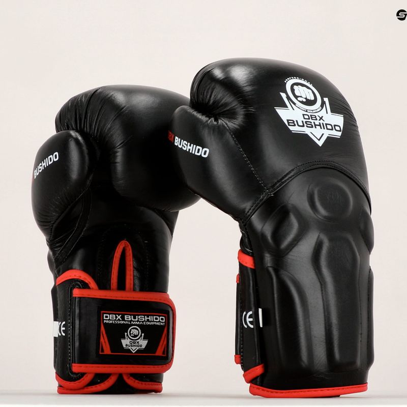 Bushido bokszkesztyűk Wrist Protect rendszerrel fekete Bb2-12oz 22