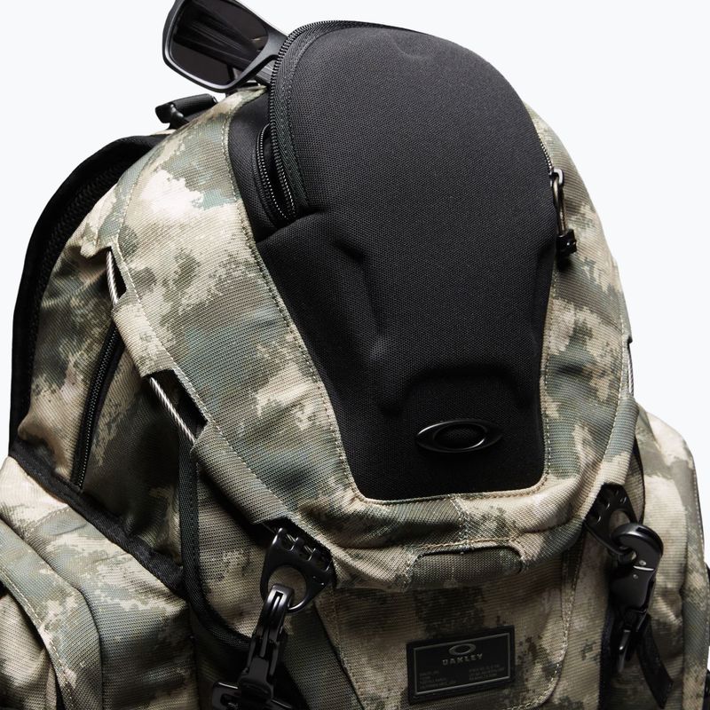 Túrahátizsák Oakley Kitchen Sink 34 l off/slope camo green 4