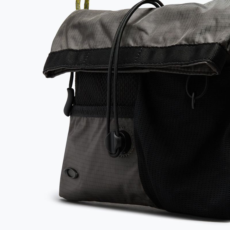 Övtáska Oakley Reserve 2 l Granite Gray 4