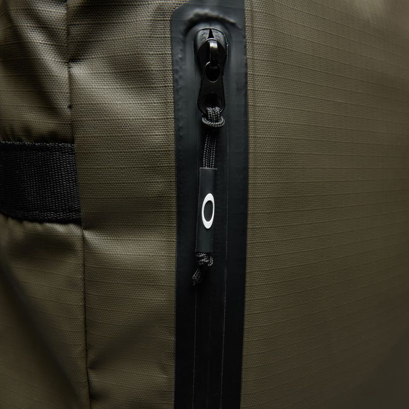 Utazótáska Oakley Terraquest 55 l deep olive 7