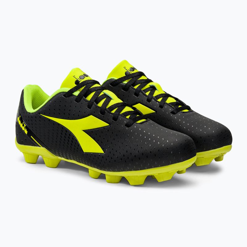 Diadora Pichichichi 5 MD Jr gyermek futballcipő fekete DD-101.178796-C0004-35 4
