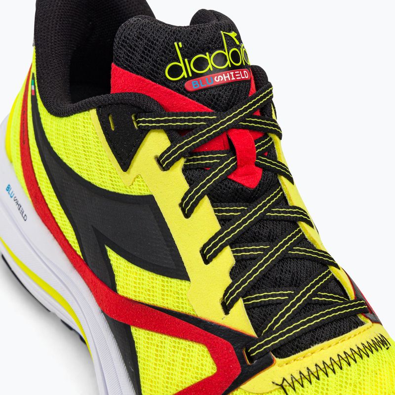 Férfi futócipő Diadora Mythos Blushield 8 Vortice sárga DD-101.179087-D0273 9