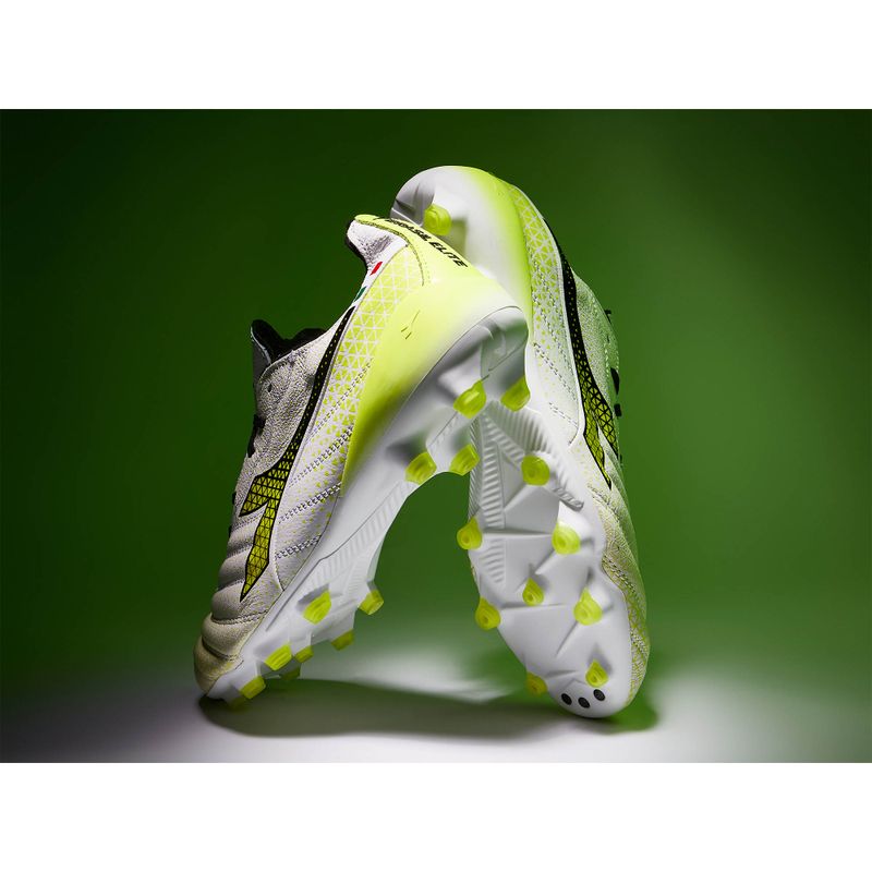 Férfi Diadora Brasil Elite Tech Tech GR ITA LPX futballcipő fehér/fekete/fluo sárga 21