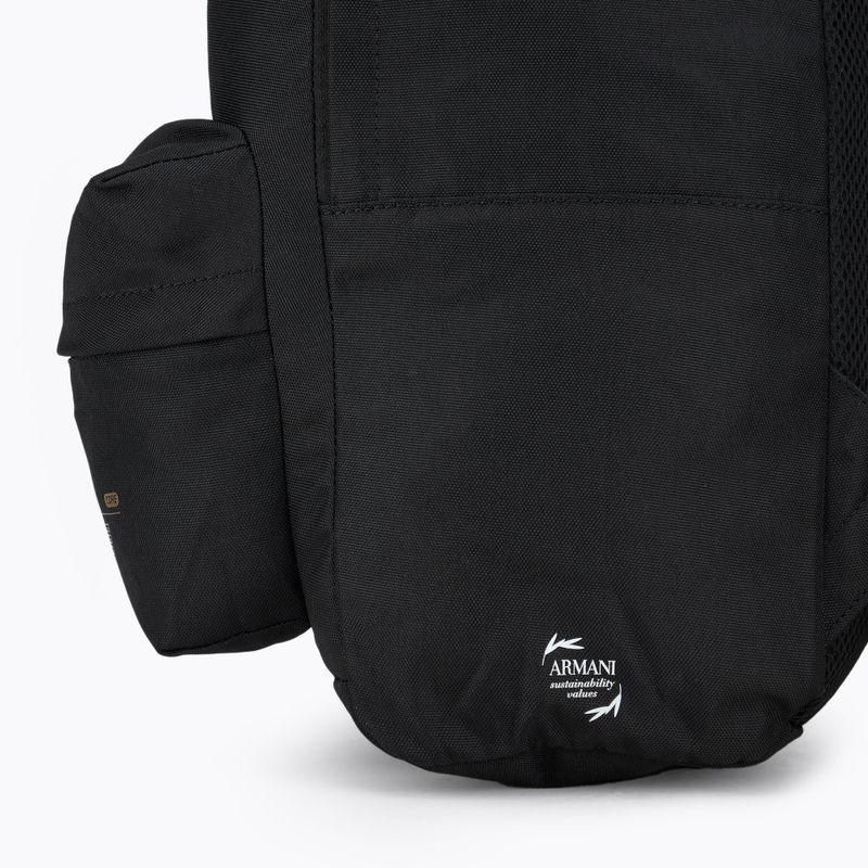 EA7 Emporio Armani Train Core 20 l fekete/arany logós városi hátizsák 6