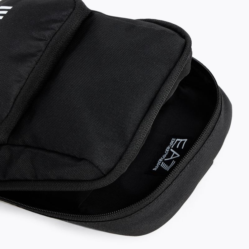 EA7 Emporio Armani Train Core 2.5 l fekete/fehér logós tasak 5