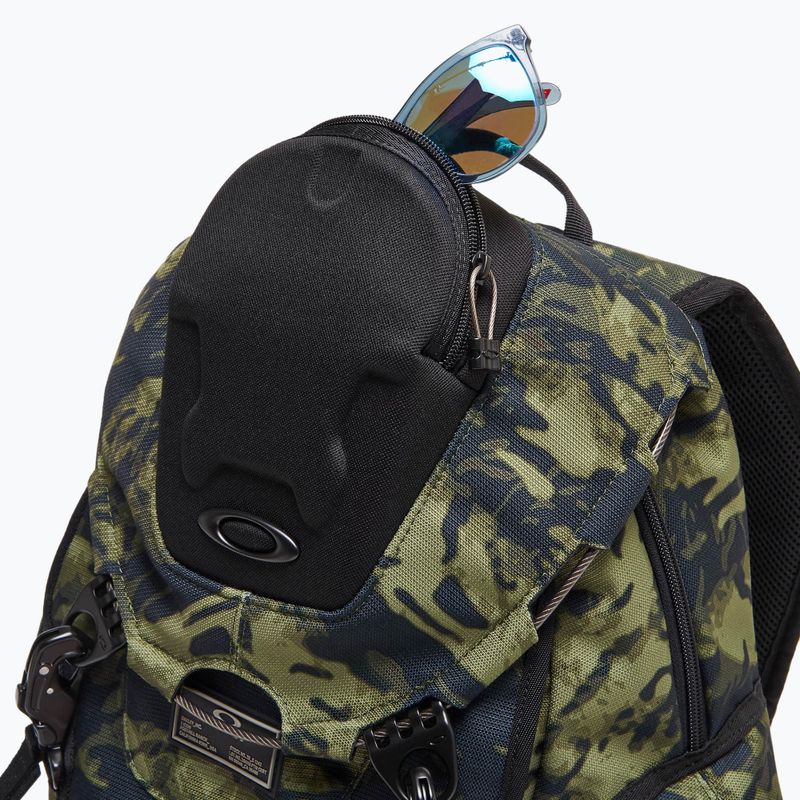 Túrahátizsák Oakley Bathroom Sink RC 32 l tiger camo green 4